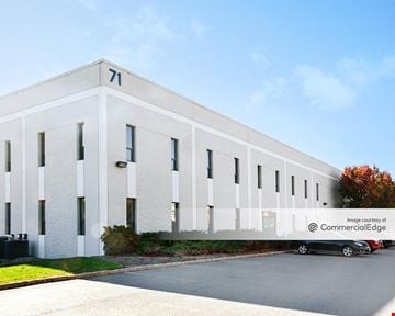 Fox Hill Industrial Park - 71-91 Walsh Drive