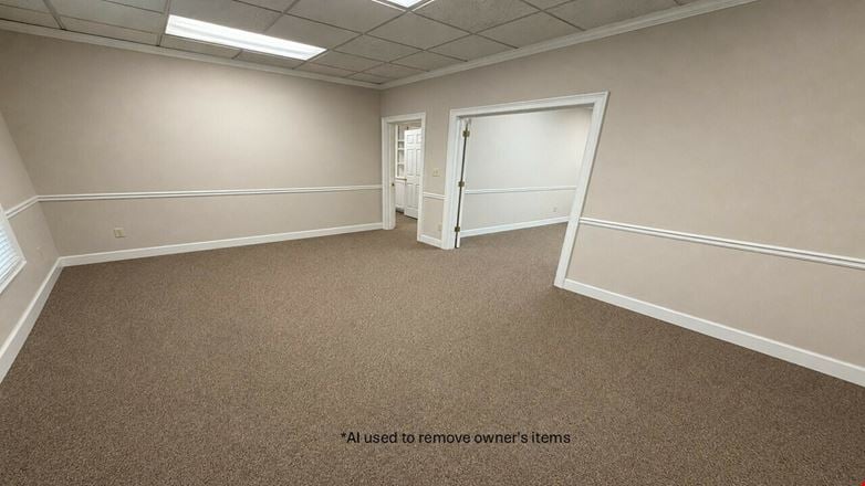 ±2,000 SF - Marietta Office