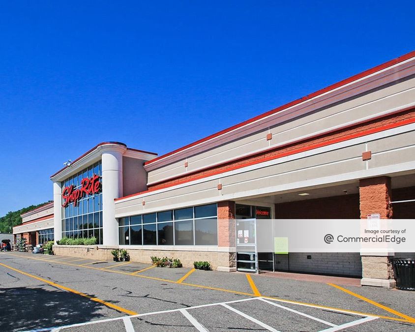 Mattatuck Commons