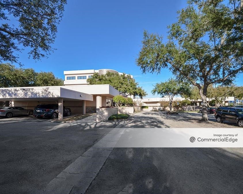 Blue Heron Technology Center - 11201 Corporate Circle North & 11205 Blue Heron Blvd