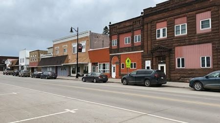 Retail space for Sale at 202 East Elm Drive in Loyal