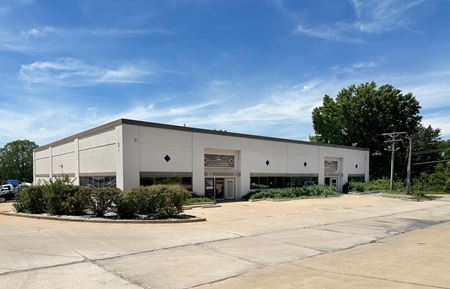 Photo of commercial space at 102-212 Crafton Drive in O'Fallon