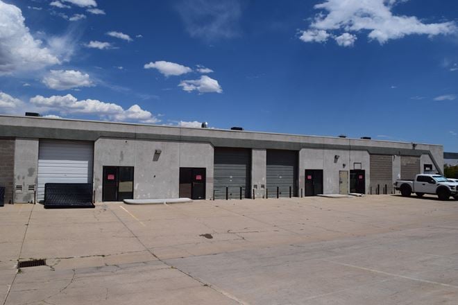 4,000 SF office/warehouse condos for sale