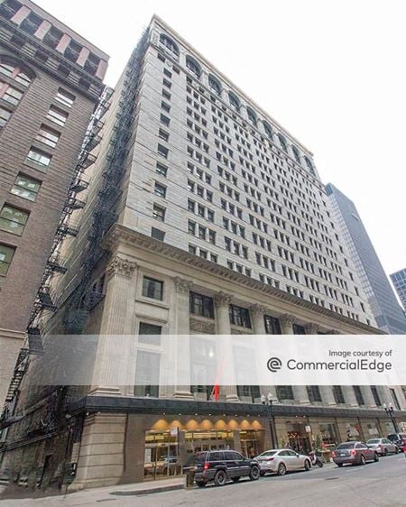Office space for Rent at 125 South Clark Street in Chicago