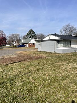 Price Reduced! Freestanding Commercial Building