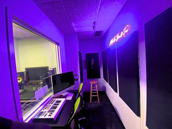 EXP Studio - EXP Studio® Experience Studio™