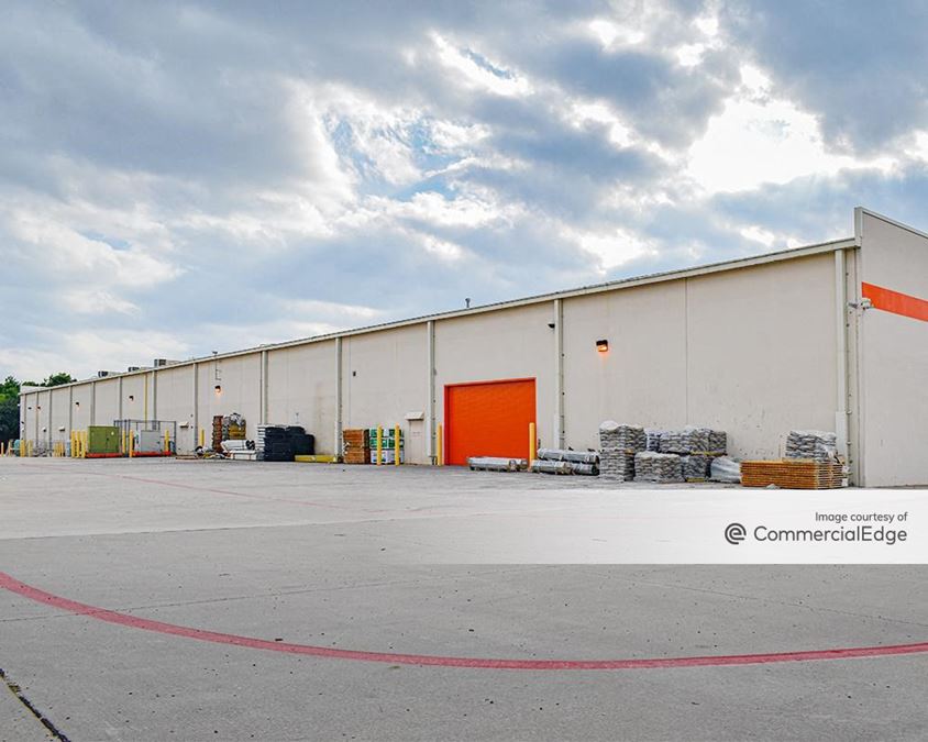 2140 North Jupiter Road 2140 North Jupiter Road Retail Building