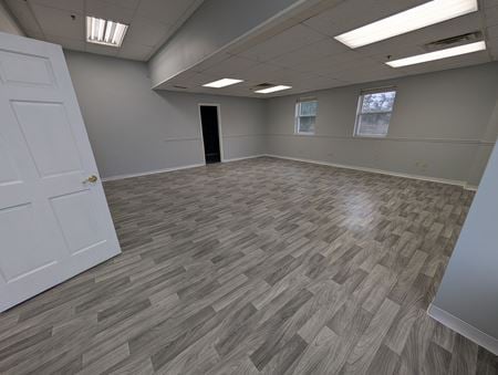 Retail space for Sale at 8415 U.S. 42 in Florence