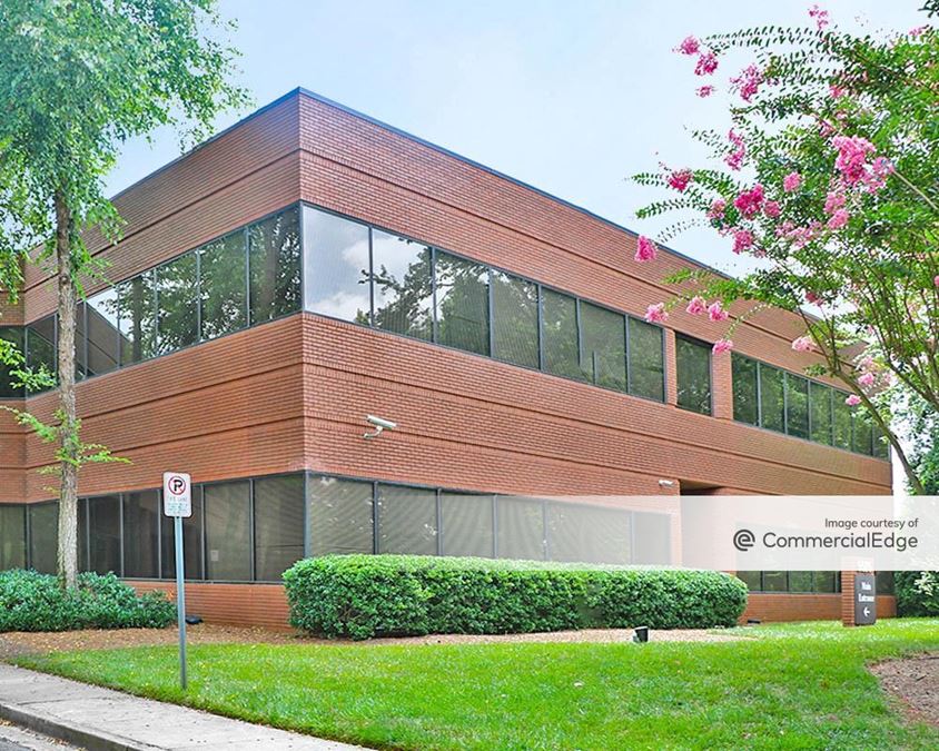 5515 Spalding Drive - 5515 Spalding Drive | Office Building