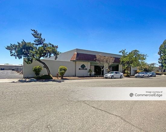 Fresno Oaks Industrial Park