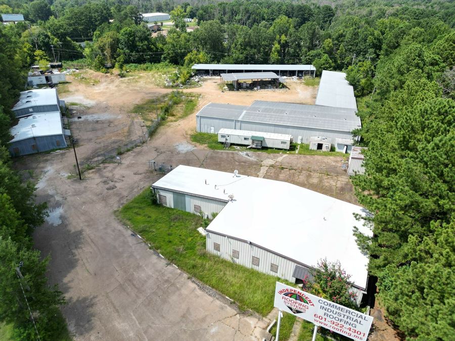 Industrial Facility on ±4.91 Acres - Interstate Frontage