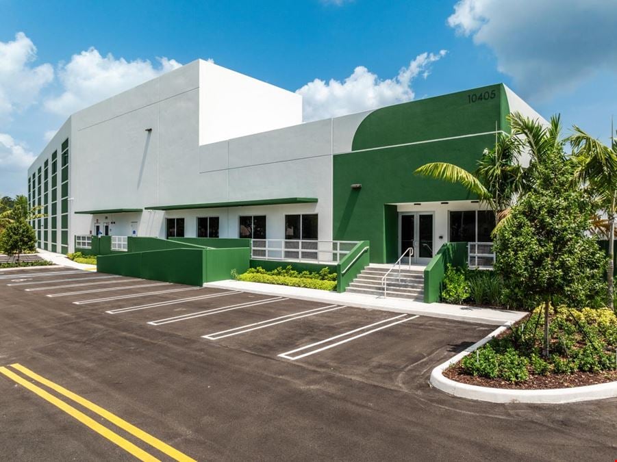 Class A+ Build-to-Suit Warehouse in Doral’s Premier Business Park