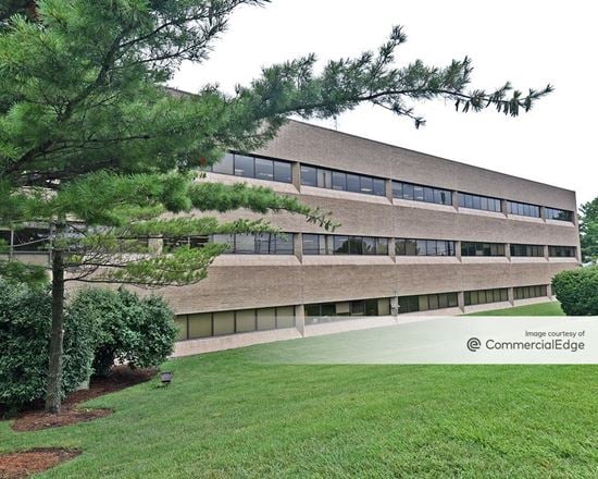 Corporate Square - 1015 Corporate Square Drive