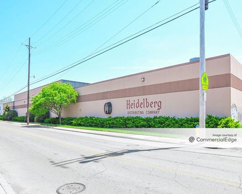931 Deeds Avenue & 1226 Schaeffer Street