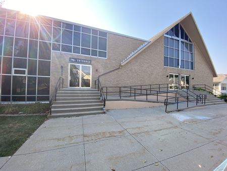Photo of commercial space at 2702 N 61st St in Omaha