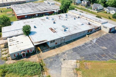 Photo of commercial space at 1505 Buncombe Road in Greenville
