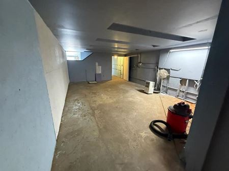 Industrial space for Sale at 16150 Old U.S. 27 in Lansing