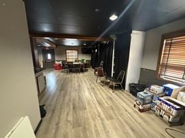 7510 N Main St