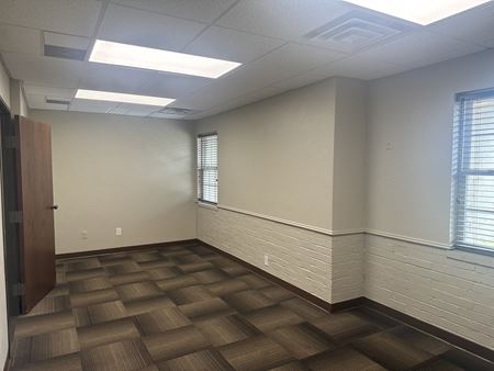 Commercial space for Sale at 3131-3135 NW 63rd St. in Oklahoma City