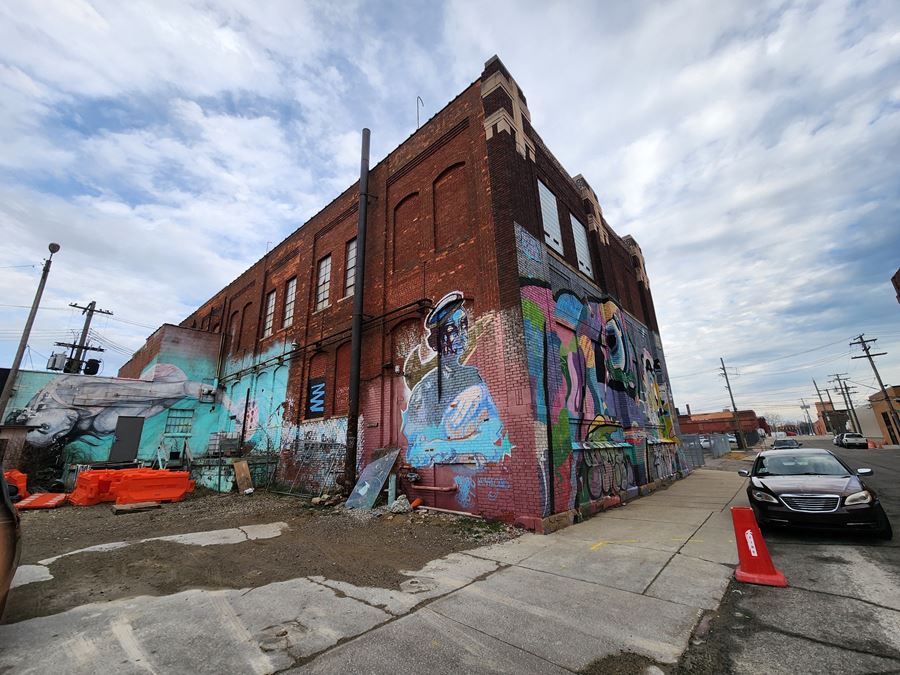 1561 Adelaide