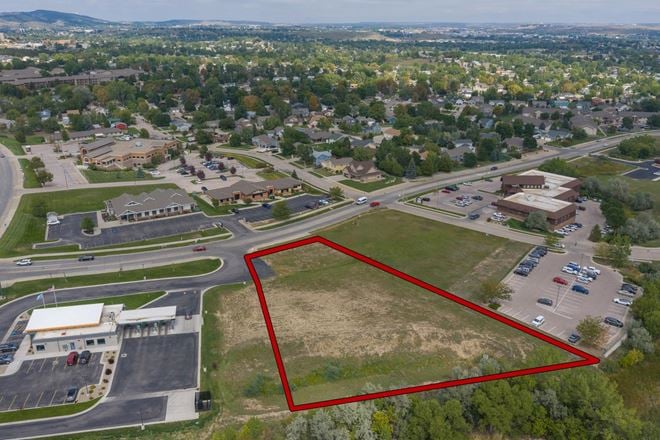 5th & Minnesota Office Commercial Site