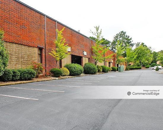Royal Atlanta Industrial Park - 2595, 2605 & 2615 Mountain Industrial Blvd