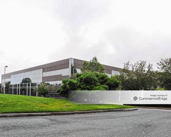 Melville Square Corporate Center