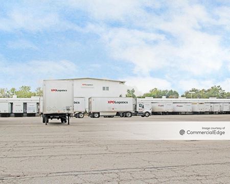 Photo of commercial space at 6000 Middlebelt Road in Romulus