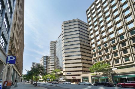 Other space for Rent at 425 de Maisonneuve  in Montreal