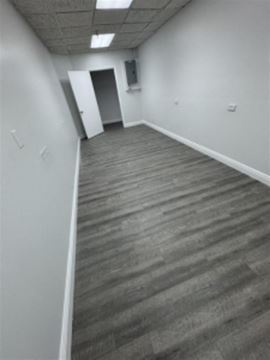 2356 SF Suite 402 Professional and Medical Office Space