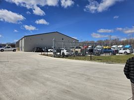 801 E Kankakee River Dr