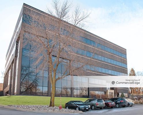 Eagan Woods Office Center