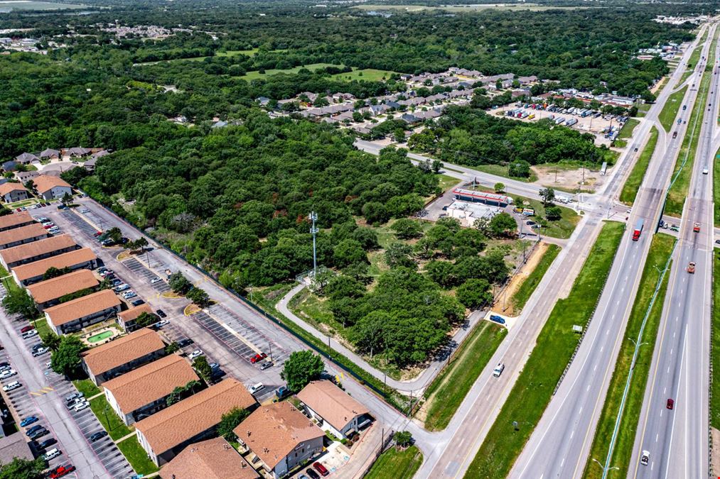 Ground Lease on Highway 175