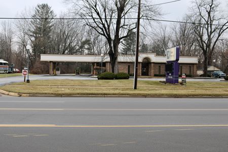 Office space for Sale at 5658 Dixie Hwy in Saginaw