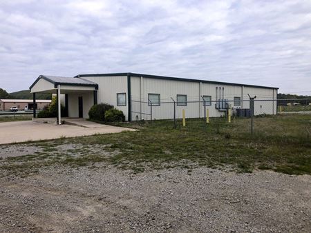 Prime Office/Lab & Warehouse on St Hwy 31 - Quinton
