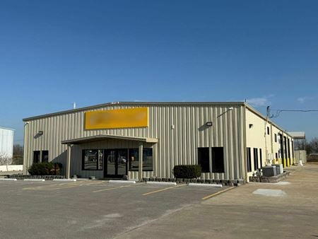 Industrial space for Rent at 2520 N Eastgate Ave in Springfield