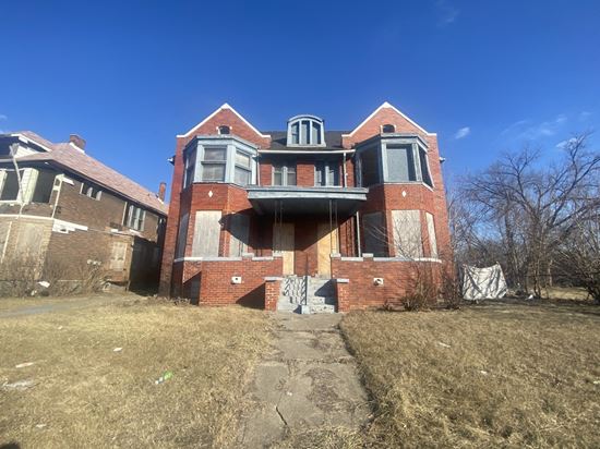 1017 -1114 East Grand Blvd, Detroit, MI | multi-family Space