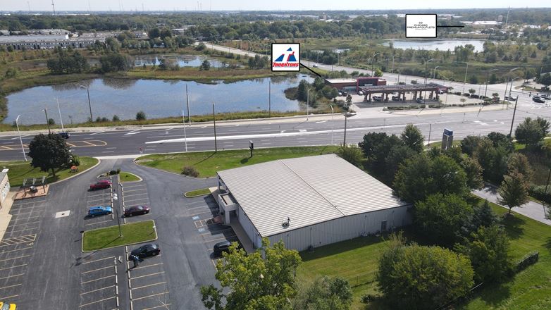 Commercial Building for Sale
