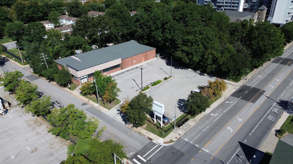 5200 York Rd