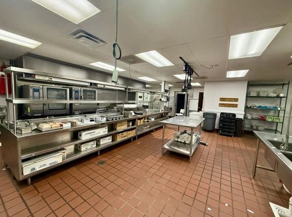 Former Restaurant-Night Club - Lansing Township