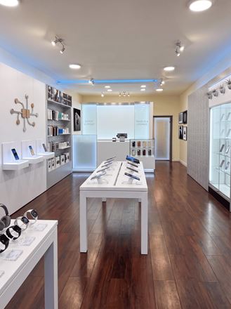 1,000 SF | 1824 Flatbush Avenue | Ground-Floor Retail/Office Space with Basement & Backyard for Lease
