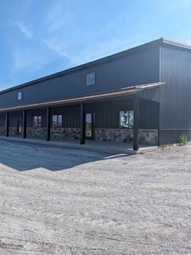 I-43 Business Suites
