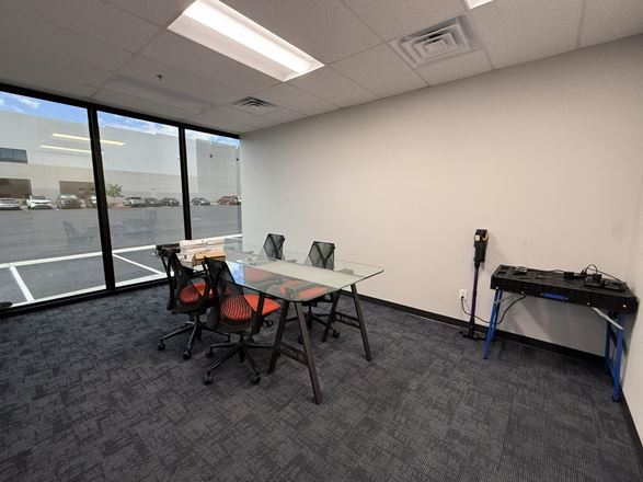 Immediate Occupancy | ±47,592 SF Turnkey Warehouse