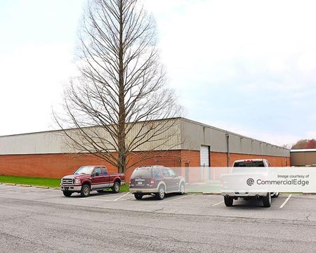 Photo of commercial space at 100 South Limestone Road in Parkesburg