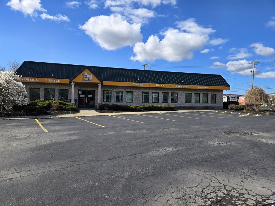 5575 Transit Rd - 4,524+/- SF SPACE