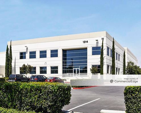 Rialto Commerce Center I