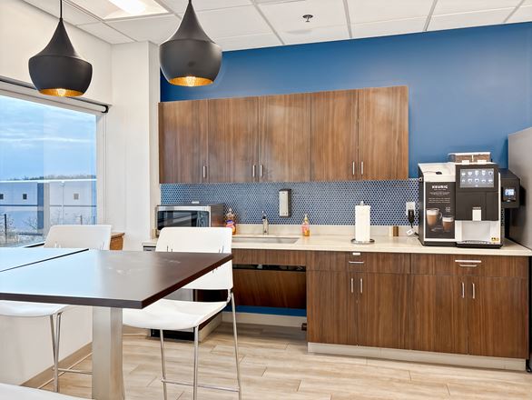 Regus - Branchburg- RT 22 E