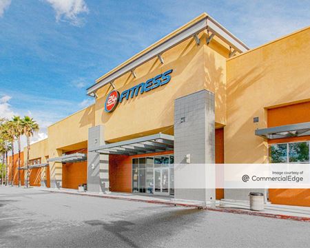 Retail space for Rent at 4955 Katella Avenue in Los Alamitos