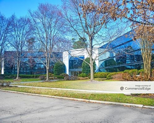 Innsbrook Corporate Center - Commonwealth Building
