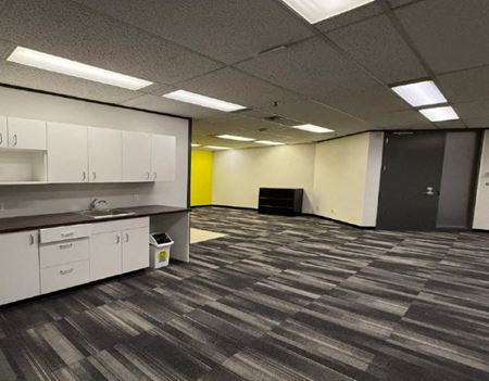 210      Space Photo Gallery 1